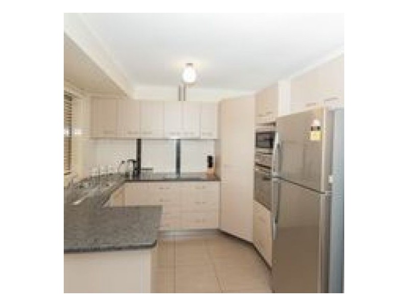 15 Lorebury Drive, Morayfield QLD 4506