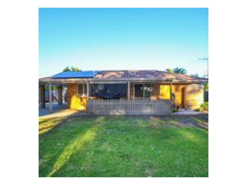 15 Lorebury Drive, Morayfield QLD 4506