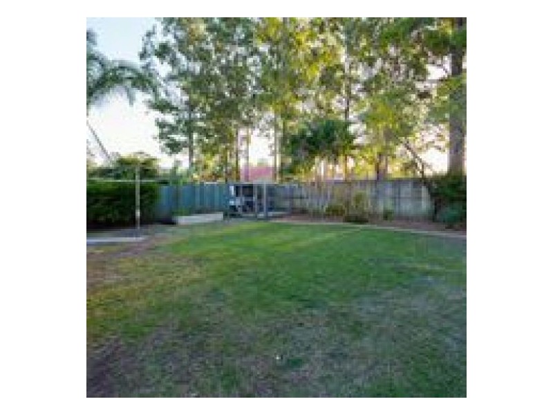 15 Lorebury Drive, Morayfield QLD 4506
