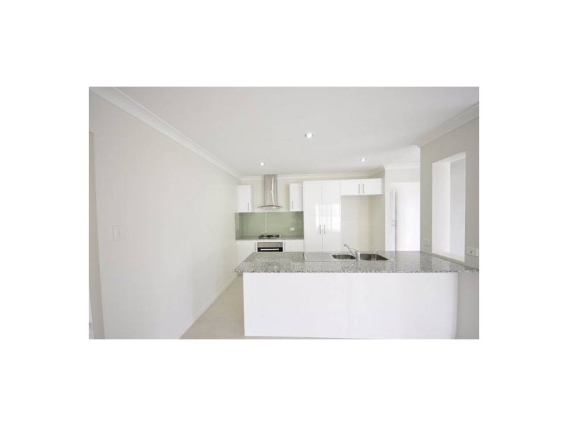 14 Keeley, Morayfield QLD 4506
