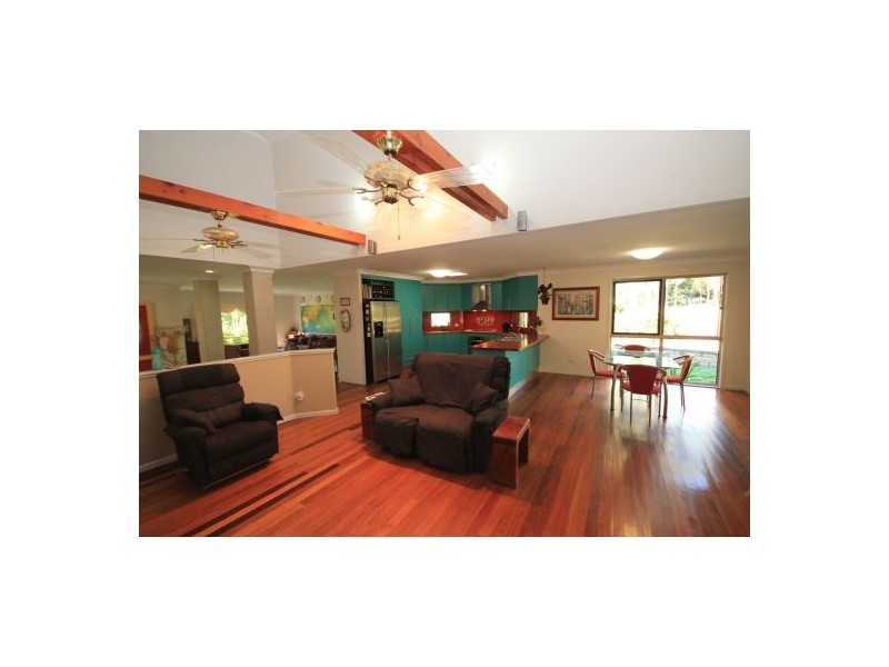 23-27 Kirrang Drive, Elimbah QLD 4516