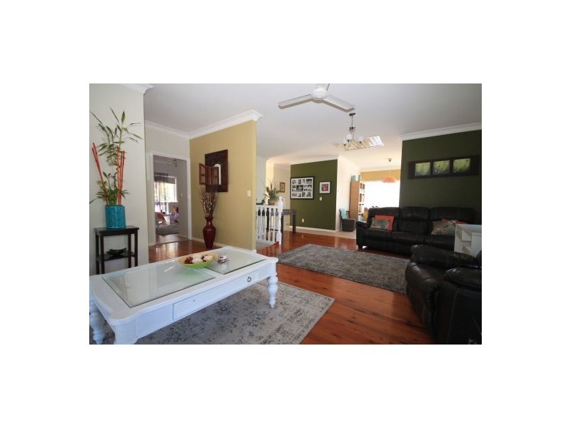 22 Williamson Road, Morayfield QLD 4506