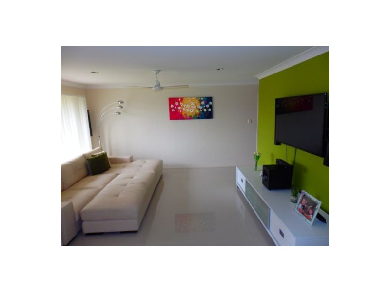 12 Carolyn Court, Caboolture South QLD 4510