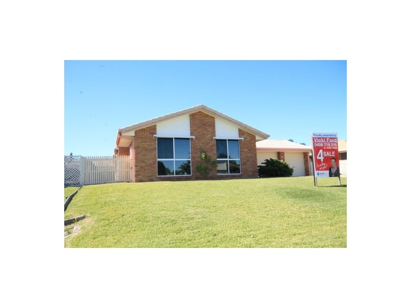 35 Cook Avenue, Caboolture South QLD 4510