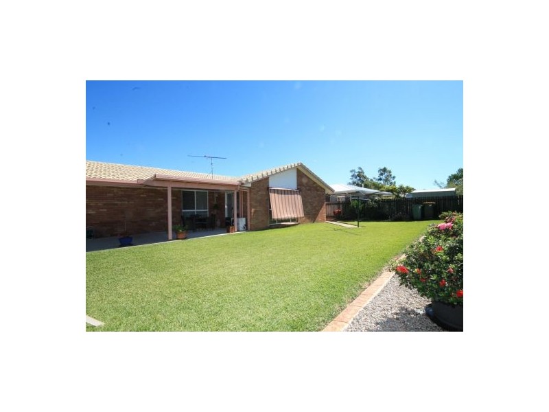 35 Cook Avenue, Caboolture South QLD 4510