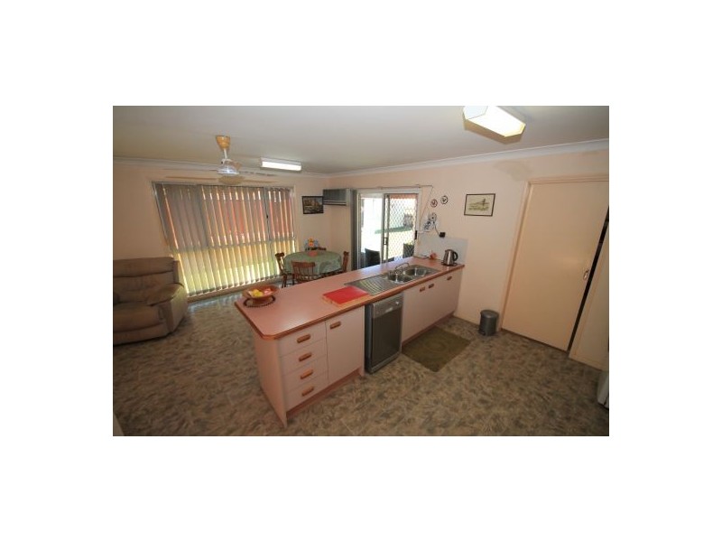 35 Cook Avenue, Caboolture South QLD 4510