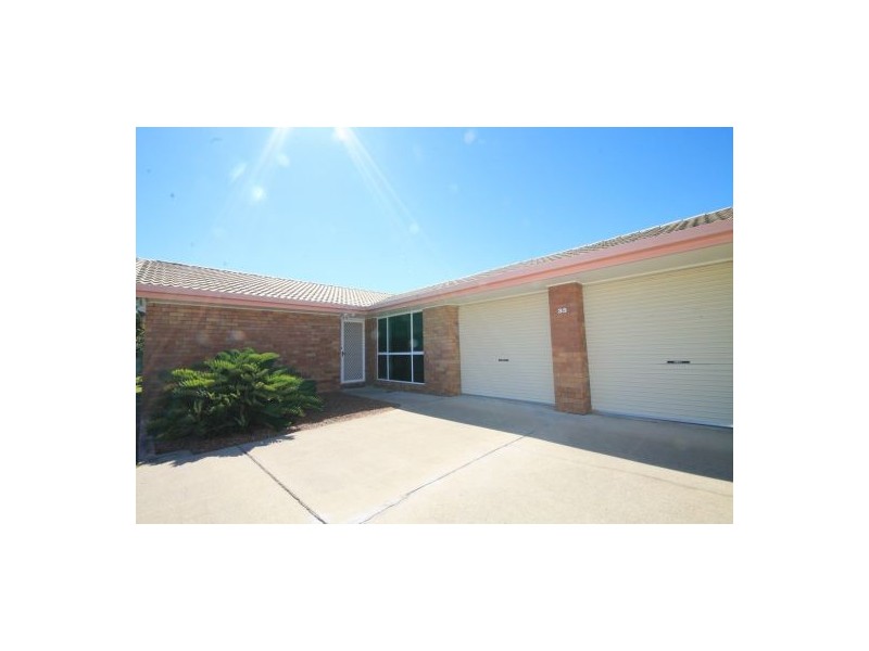 35 Cook Avenue, Caboolture South QLD 4510