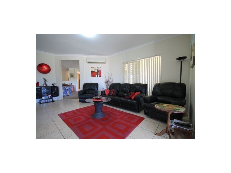 1 Jamor Court, Elimbah QLD 4516