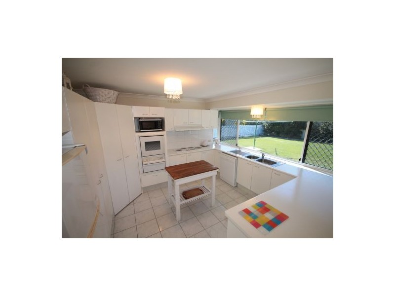 138 Relesah Drive, Ningi QLD 4511
