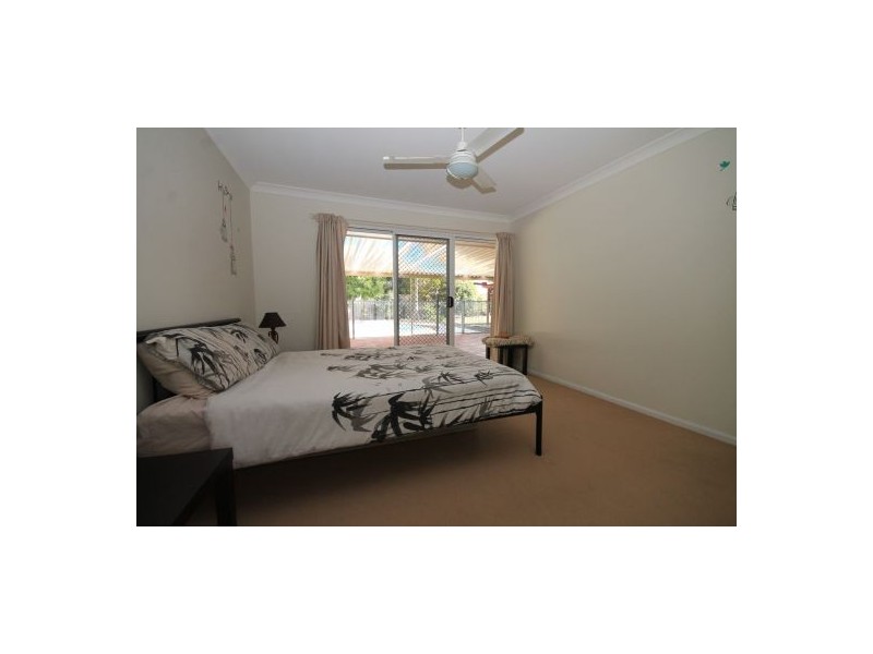 138 Relesah Drive, Ningi QLD 4511
