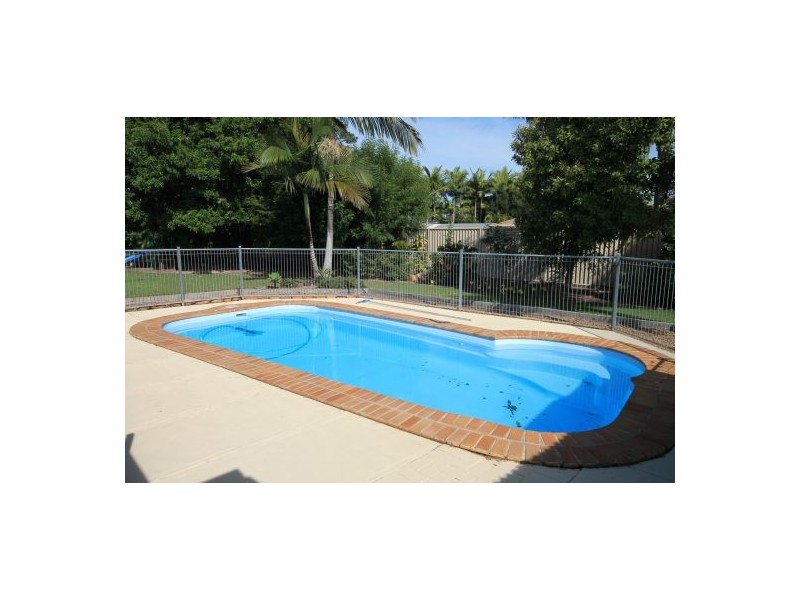 138 Relesah Drive, Ningi QLD 4511