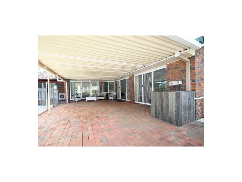 138 Relesah Drive, Ningi QLD 4511