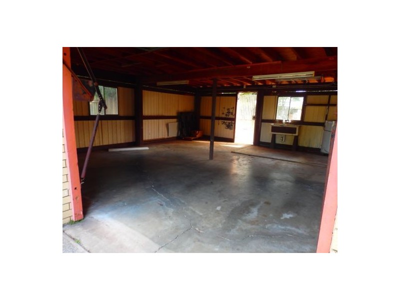 19 Ruth, Caboolture QLD 4510