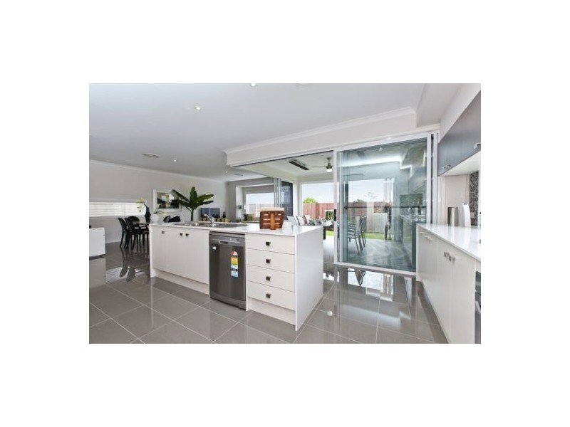 16 Dularcha street, Caboolture South QLD 4510