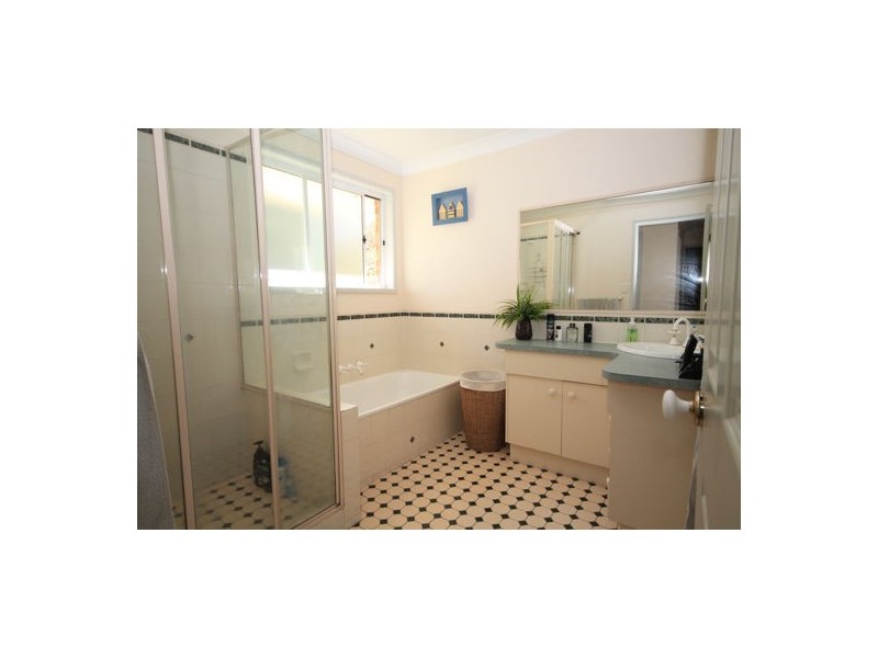 20-22 Wedgebill Court, Elimbah QLD 4516