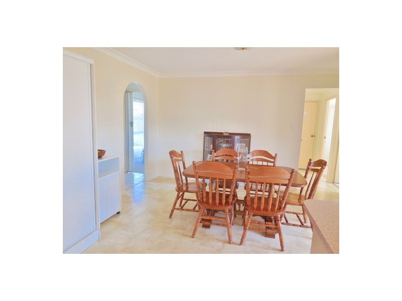 11 Thea Court, Morayfield QLD 4506
