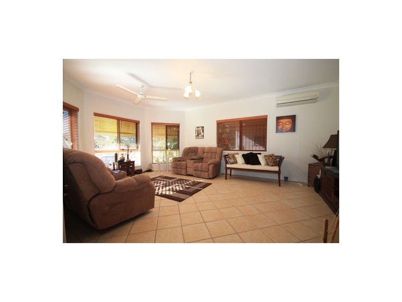 Glass House Mountains QLD 4518