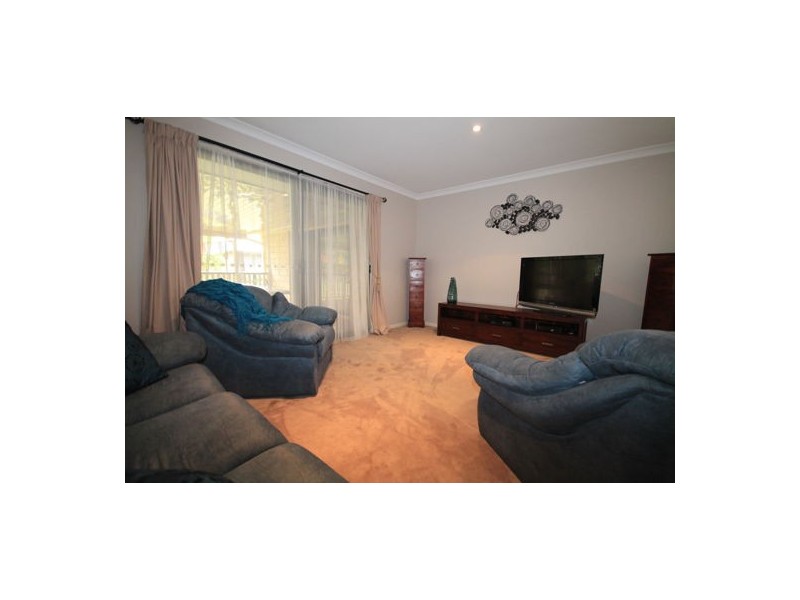 19 Coventry Place, Caboolture QLD 4510