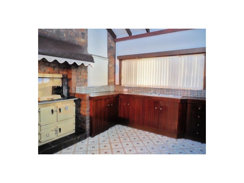 37 RICHARDS CRT, Bellmere QLD 4510