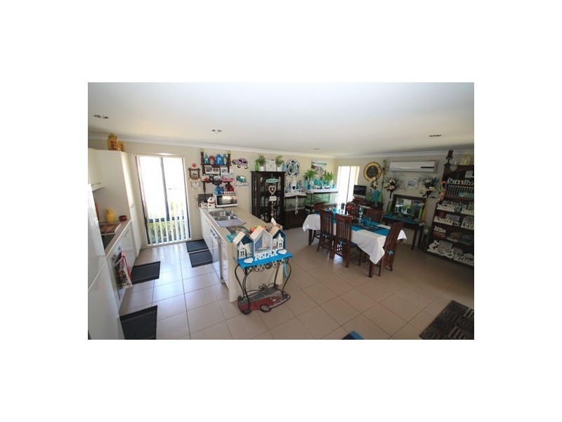 8 Redcedar Place, Morayfield QLD 4506