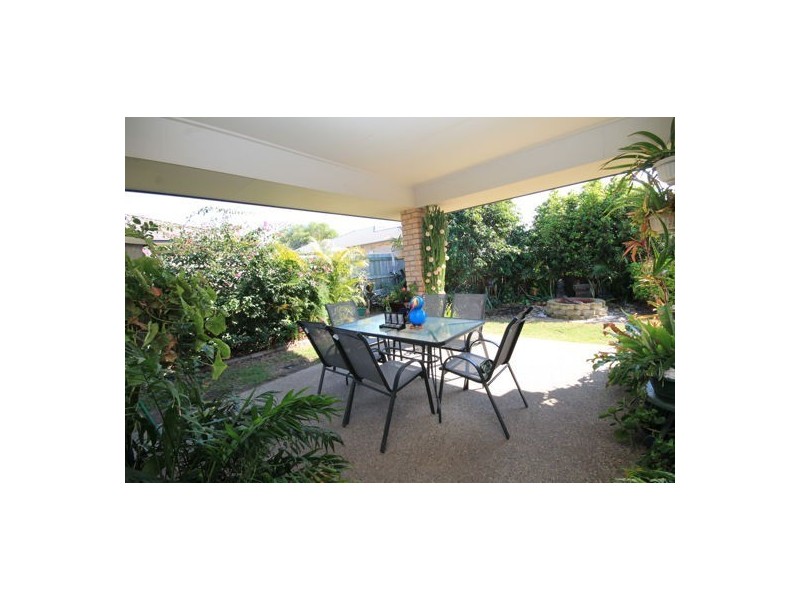 8 Redcedar Place, Morayfield QLD 4506