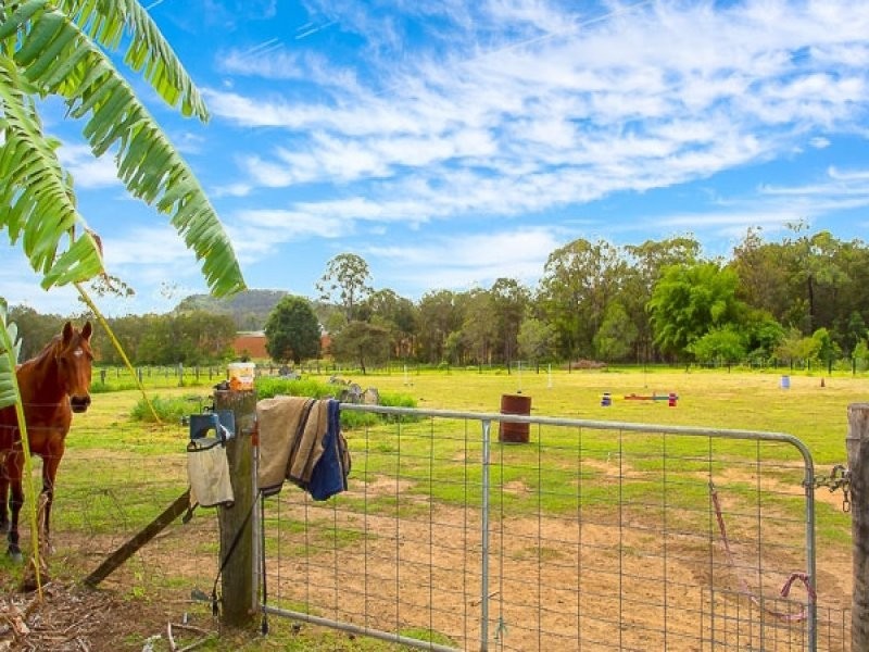 38-42 Mulligan Crescent, Elimbah QLD 4516