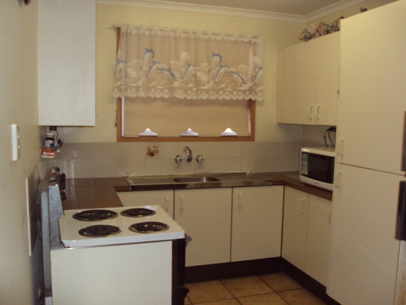 9 Leonie St, Deception Bay QLD 4508