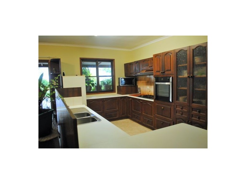 618 Bellmere Road, Bellmere QLD 4510