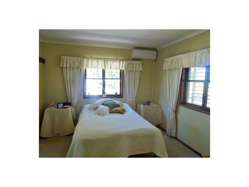 618 Bellmere Road, Bellmere QLD 4510