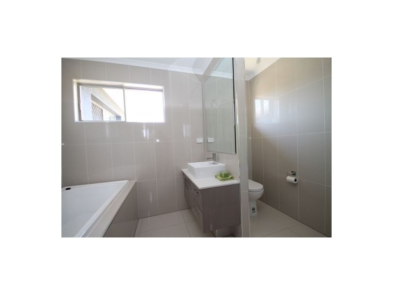 62 Norfolk Esplanade, Caboolture South QLD 4510