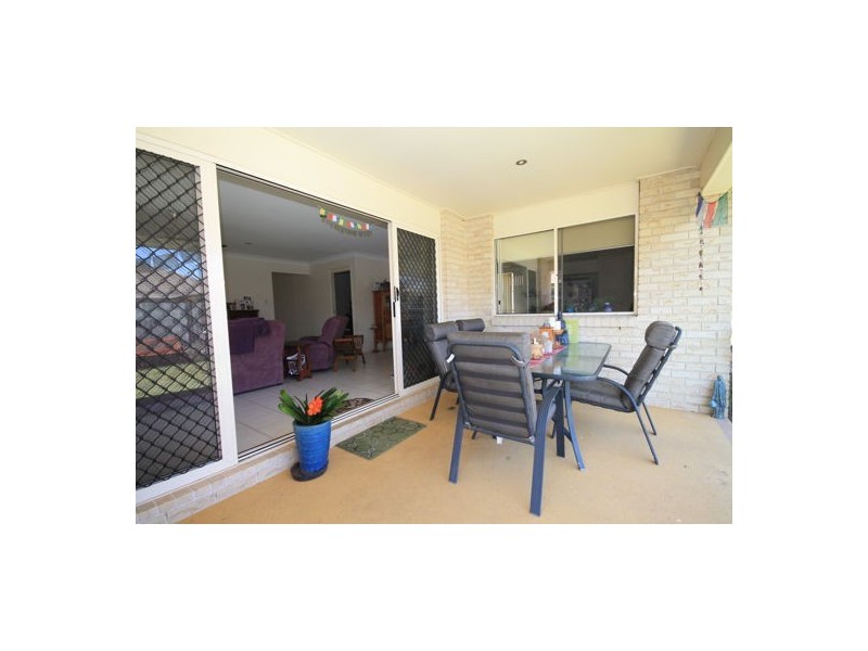 2/1 Reddy Drive, Caboolture QLD 4510