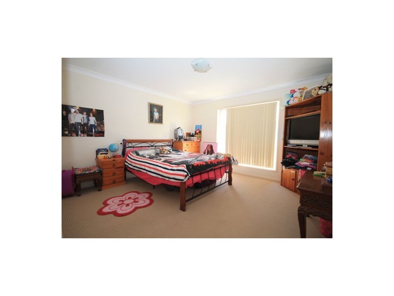 2/1 Reddy Drive, Caboolture QLD 4510