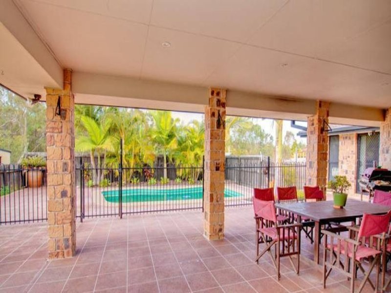 14 Treecreeper Court, Elimbah QLD 4516