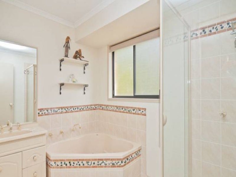 14 Treecreeper Court, Elimbah QLD 4516
