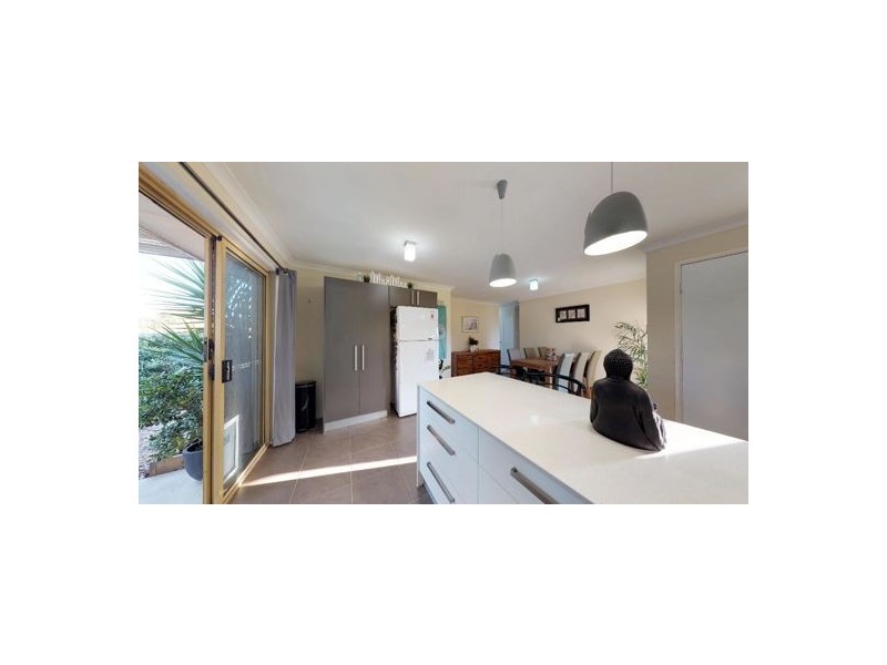 17 FERNLEA CT, Caboolture QLD 4510