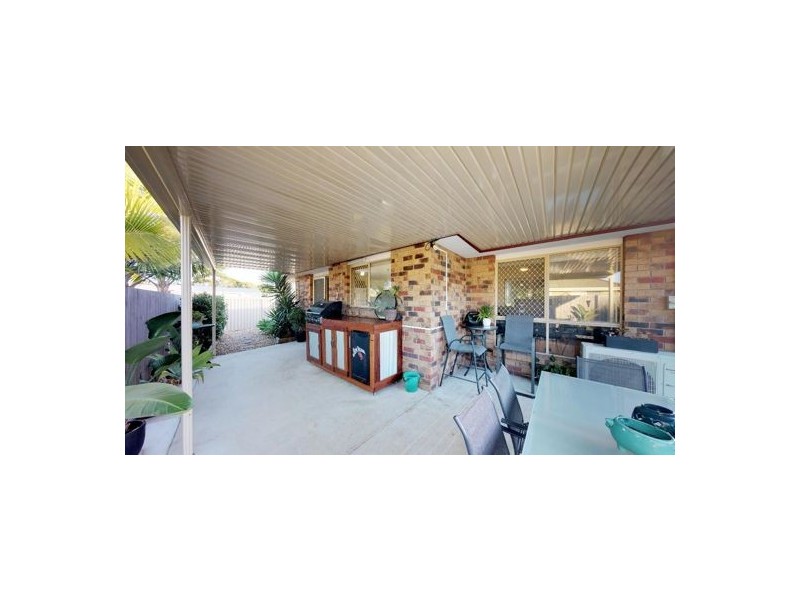 17 FERNLEA CT, Caboolture QLD 4510