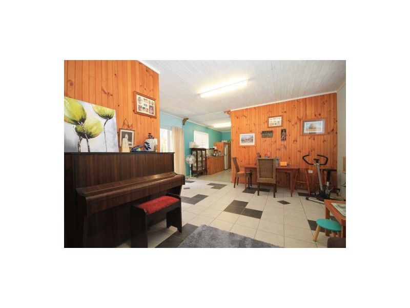 7 Skylark Court, Burpengary QLD 4505