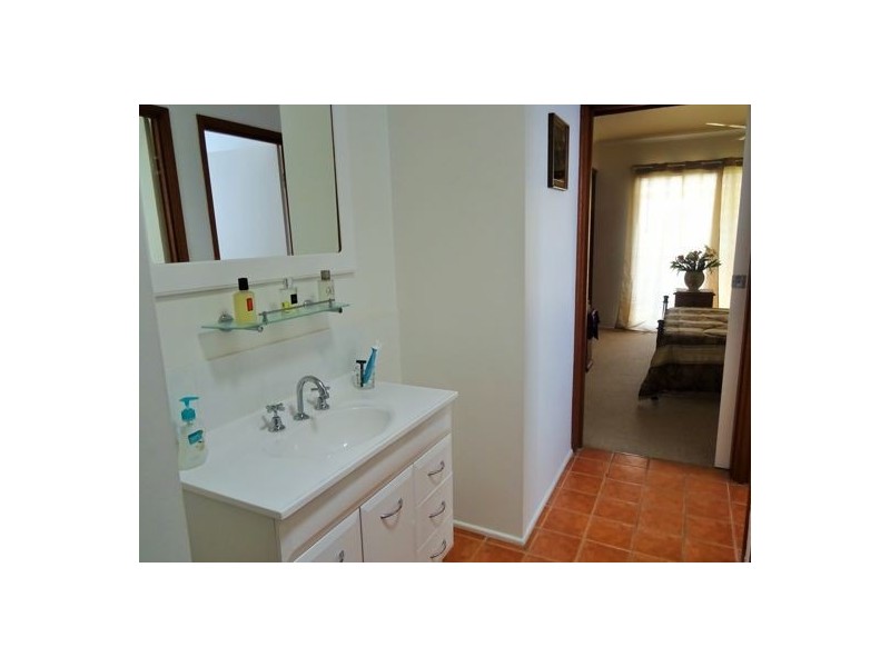 76 Matthew Flinders Drive, Caboolture South QLD 4510