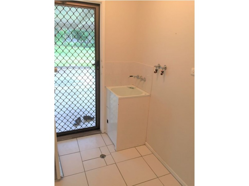 2 Fairmount Street, Elimbah QLD 4516
