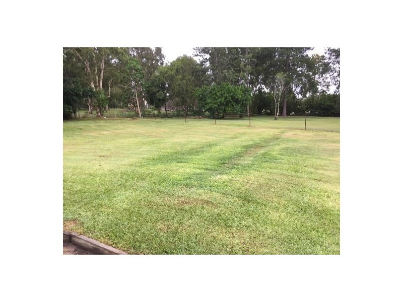 2 Fairmount Street, Elimbah QLD 4516