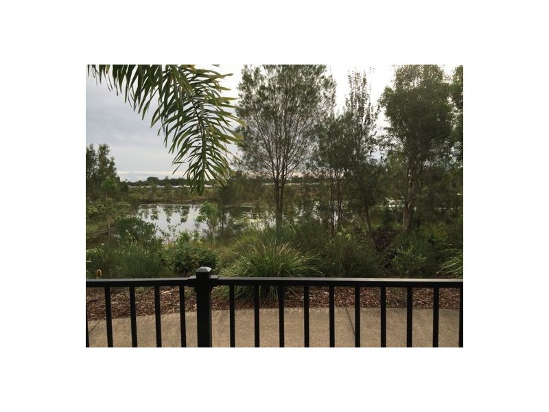 9 Treefrog Street, Sandstone Point QLD 4511