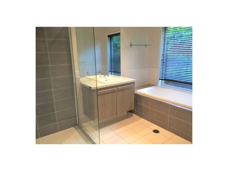 19 Reddy Dr, Caboolture QLD 4510