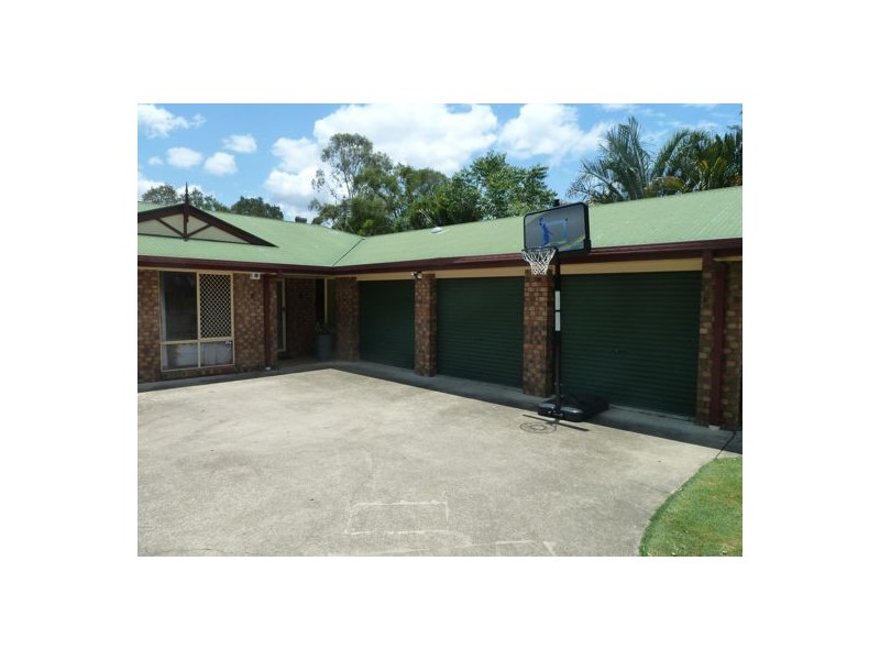 Glass House Mountains QLD 4518