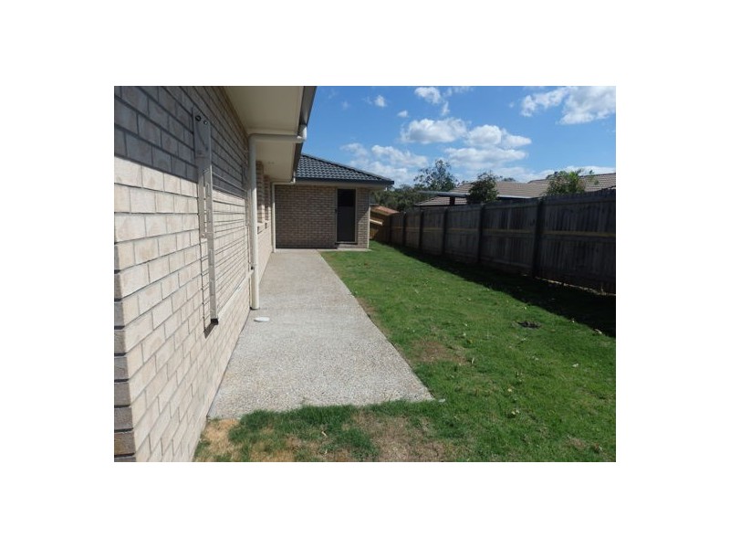 1 Frepelle Street, Morayfield QLD 4506