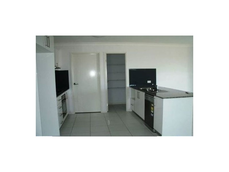 6 Lawrie Court, Caboolture QLD 4510