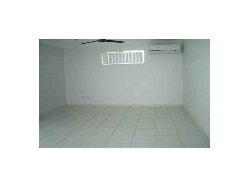 6 Lawrie Court, Caboolture QLD 4510