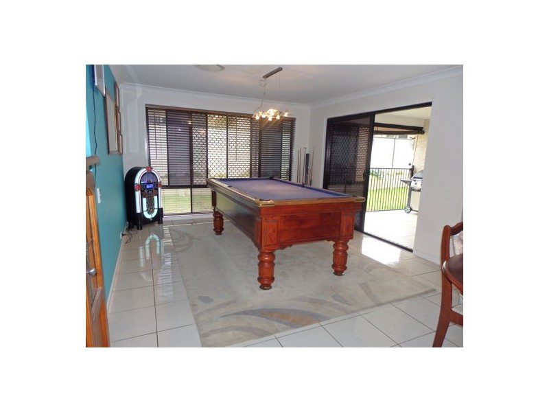 8 Lanita Ch, Morayfield QLD 4506