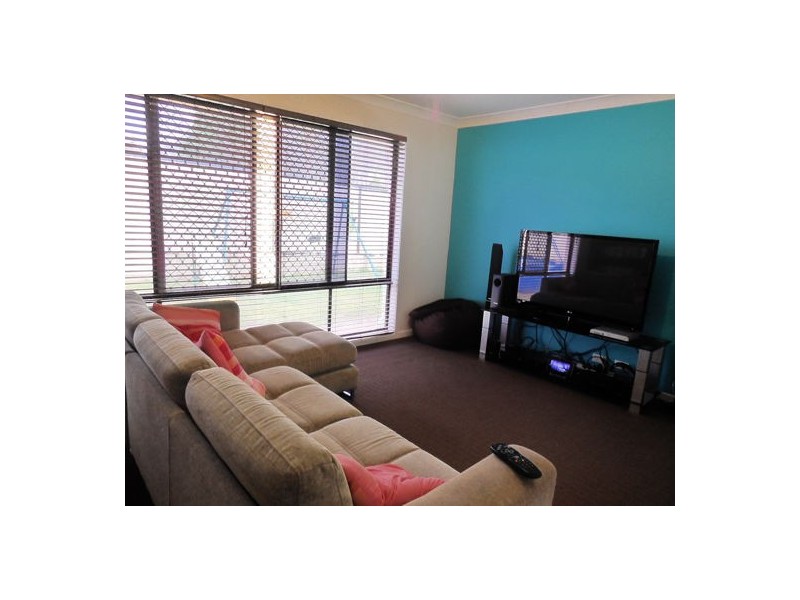 8 Lanita Ch, Morayfield QLD 4506