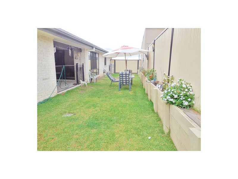 8 Lanita Ch, Morayfield QLD 4506