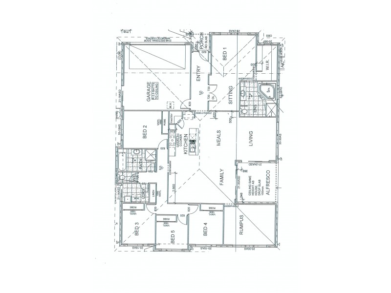 8 Lanita Ch, Morayfield QLD 4506 Floorplan